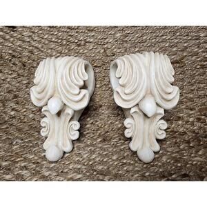 2 Vintage Wang's International Cream Corbels Curtain Rod Holders Wall Art
